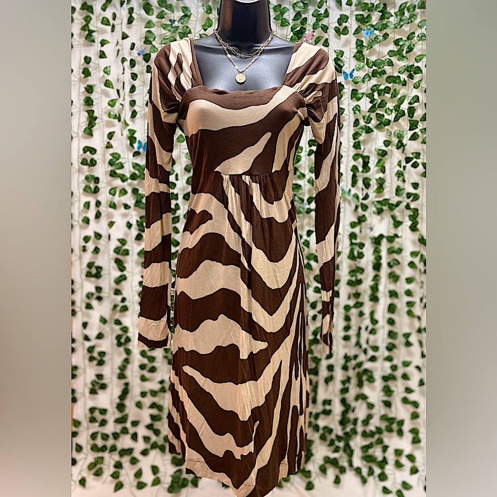 Kische - Zebra Print Square Neck Midi Dress